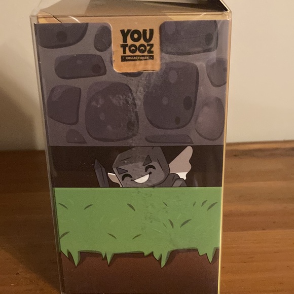 Dan TDM Vinyl Figure - Picture 10 of 12